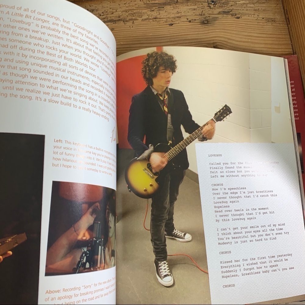 Disney Hyperion Jonas Brothers Burning Up book - Picture 4 of 16